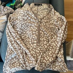 Apt 9 leopard print dress shirt